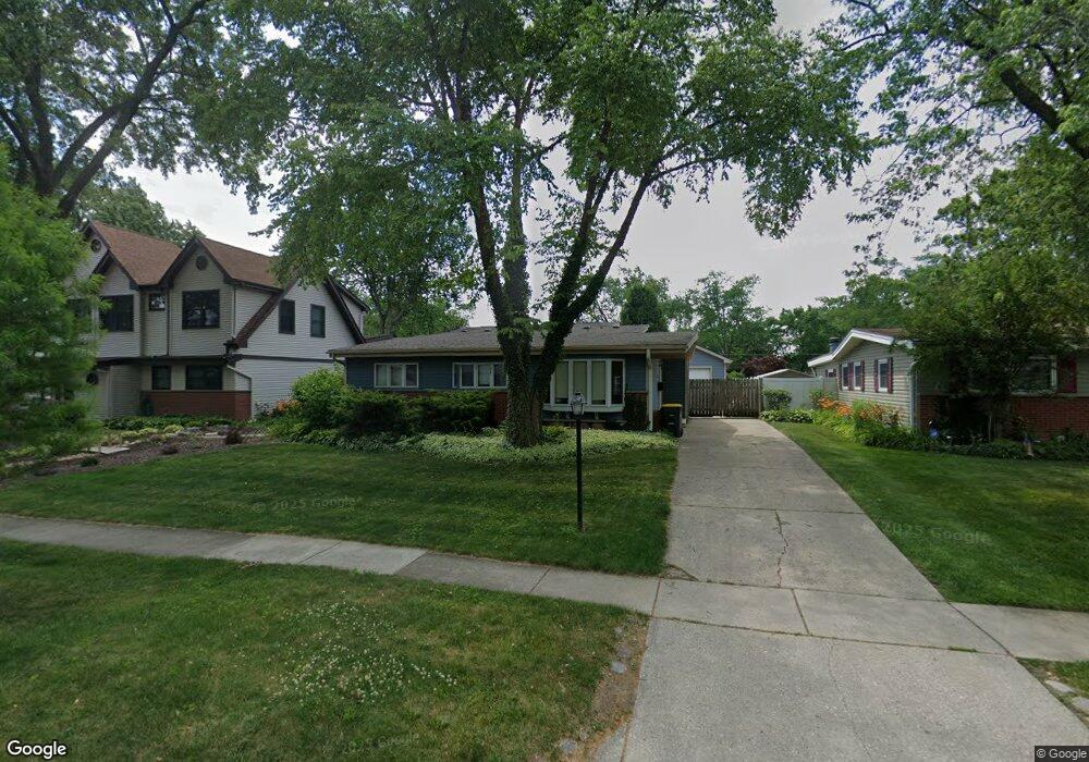 3901 Wren Ln, Rolling Meadows, IL 60008 - photo 1