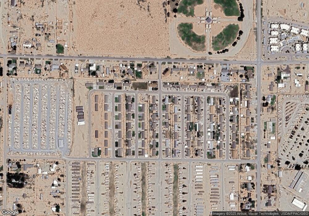 4207 Willow St, Carlsbad, NM 88220 - photo 1