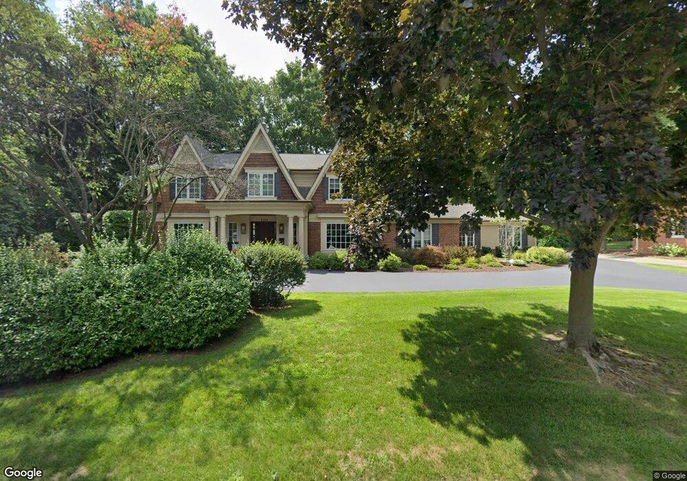 1219 W Indian Mound Rd, Bloomfield Hills, MI 48301 - photo 1