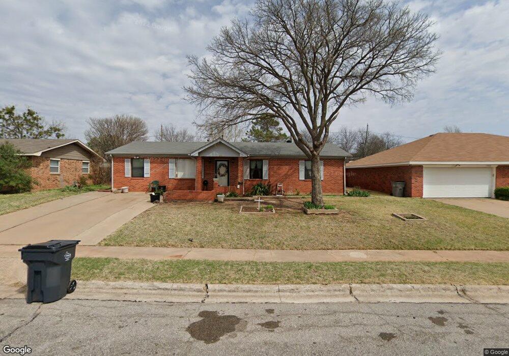 1302 Christine Rd, Wichita Falls, TX 76302 - photo 1