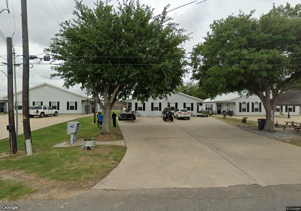 5720 Perry Ln, Lake Charles, LA 70605 - photo 1