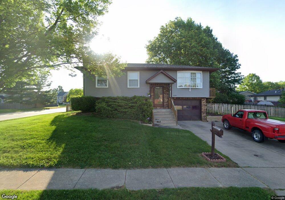 6039 Jebens Ave, Davenport, IA 52806 - photo 1