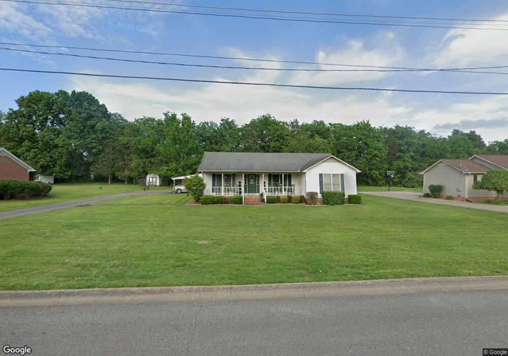 112 Idle Dr, Shelbyville, TN 37160 - photo 1