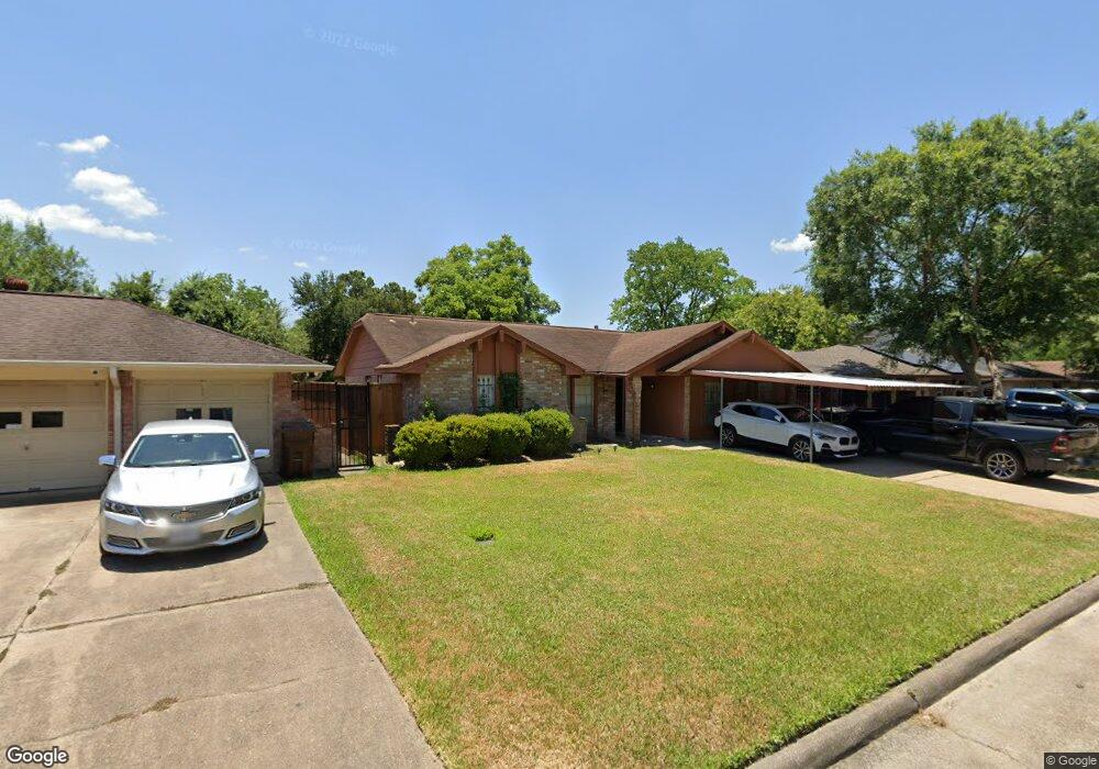 2151 Beaver Bend Rd, Houston, TX 77088 - photo 1