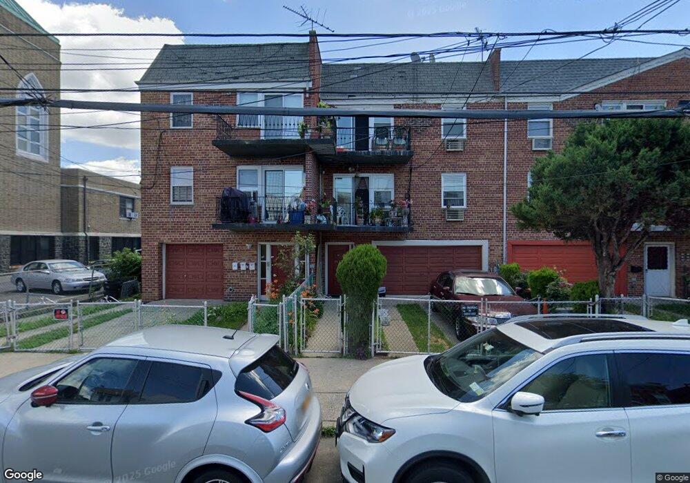 101-25 103rd St unit 2Fl, Ozone Park, NY 11416 - photo 1