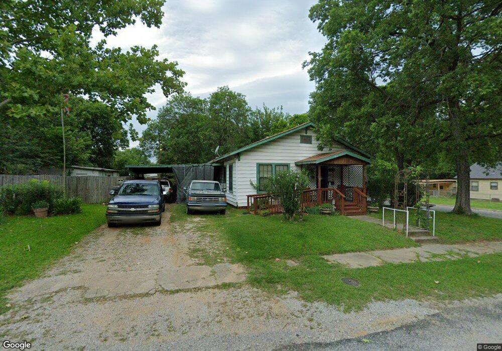 1023 B St NE, Ardmore, OK 73401 - photo 1