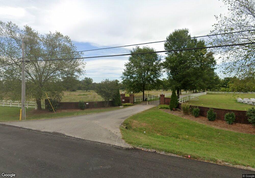 3207 Manchester Pike, Murfreesboro, TN 37127 - photo 1