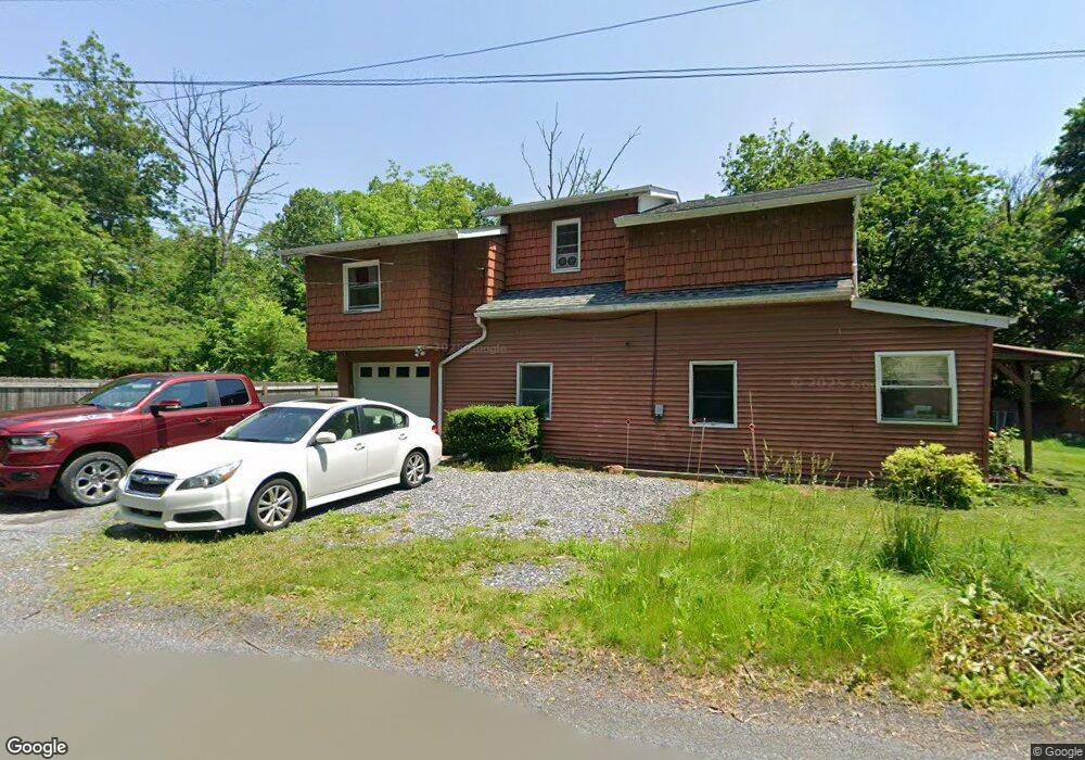 708 N Summit Rd, Bath, PA 18014 - photo 1