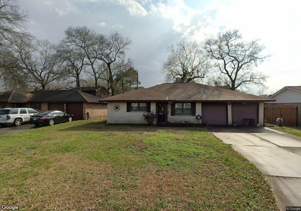 13350 Hollypark Dr, Houston, TX 77015 - photo 1