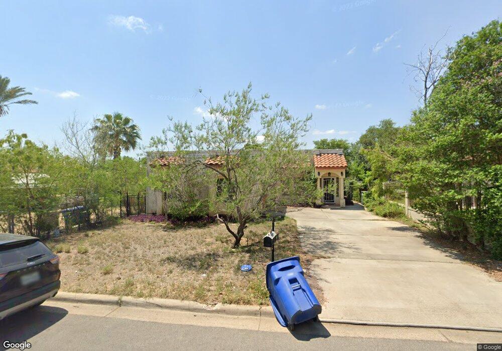 1305 Galveston St, Laredo, TX 78040 - photo 1