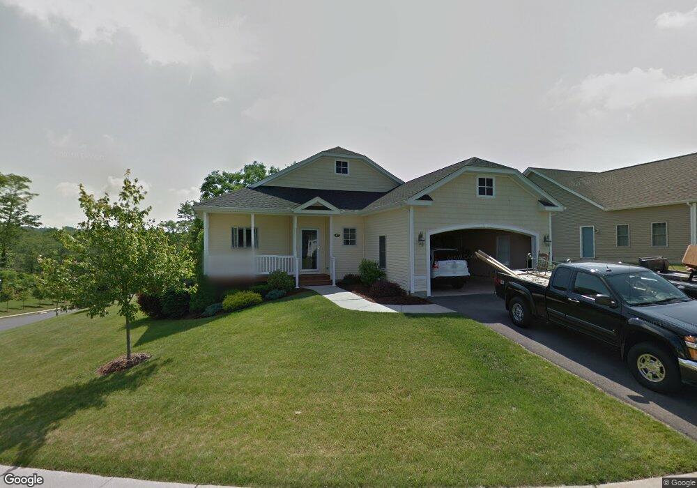 17 Buttonwood Rd, Hebron, CT 06248 - photo 1