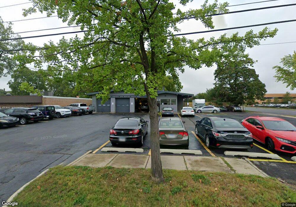 607 E Oakton St, Des Plaines, IL 60018 - photo 1