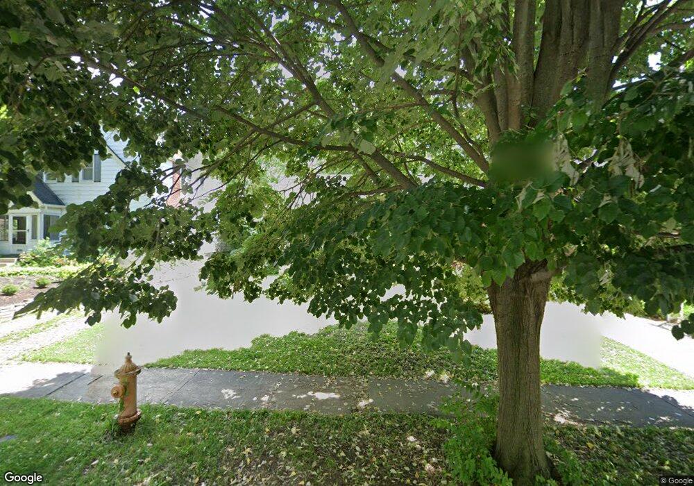 385 Arden Rd, Columbus, OH 43214 - photo 1