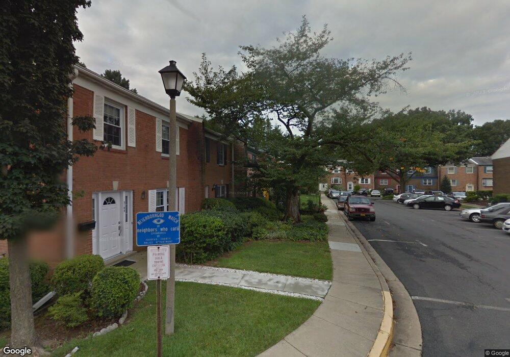 3156 Cedar Grove Dr, Fairfax, VA 22031 - photo 1