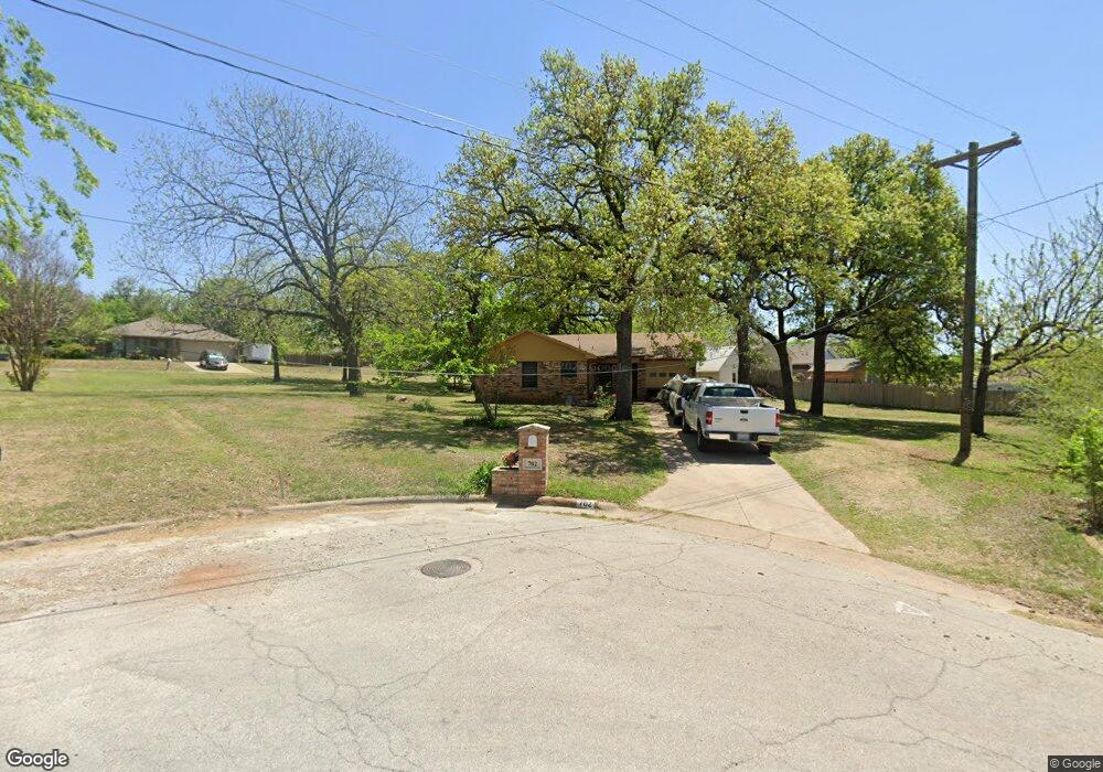 702 Liberty St, Weatherford, TX 76086 - photo 1
