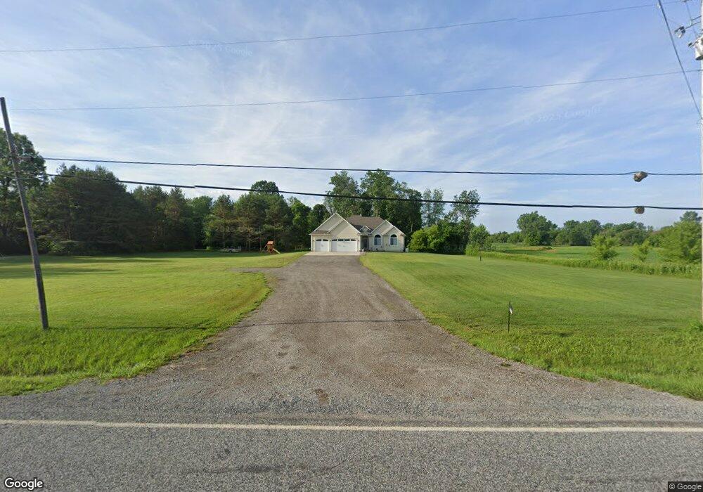 10086 E Stanley Rd, Davison, MI 48423 - photo 1