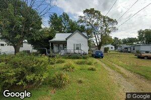 618 Elm St, Cloverport, KY 40111