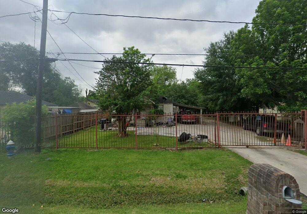 1822 Schilder Dr, Houston, TX 77093 - photo 1
