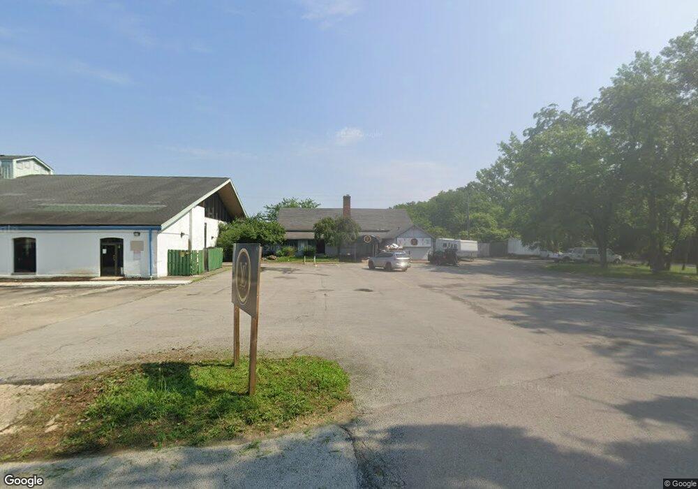 5200 Riding Club Ln, Columbus, OH 43213 - photo 1