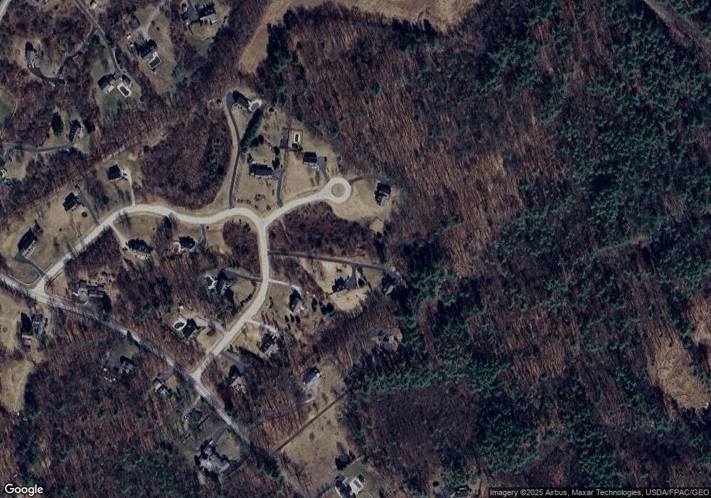 33 Barrett Farm Dr, Greenland, NH 03840 - photo 1