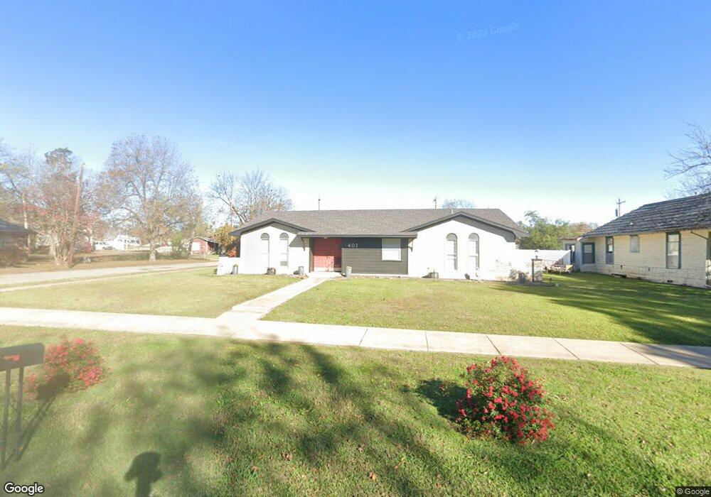 401 E Duke St, Hugo, OK 74743 - photo 1
