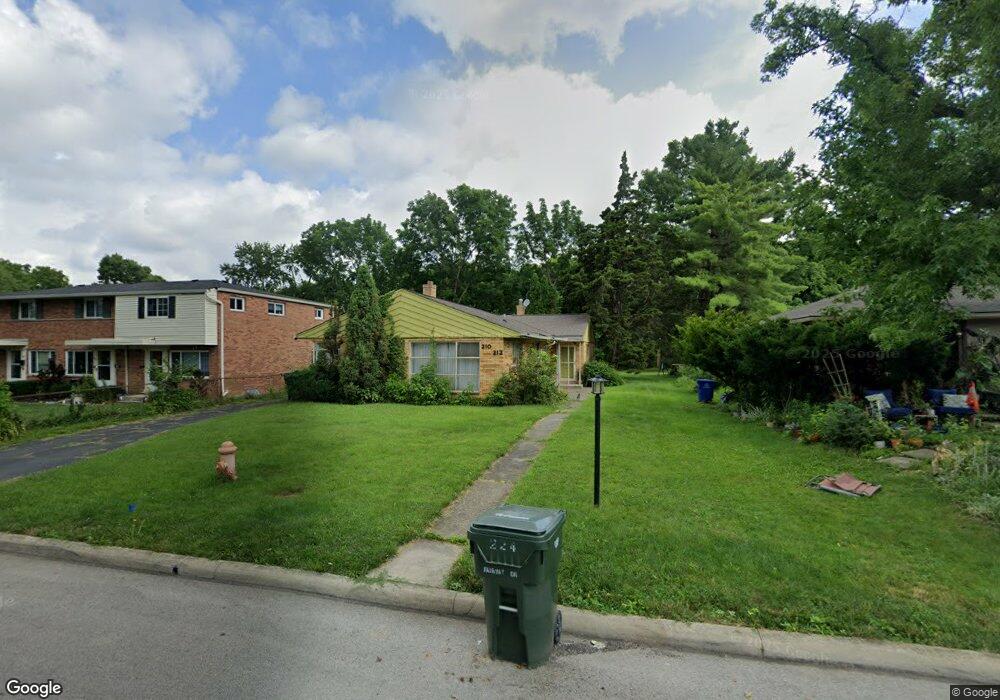 210 Fairway Dr unit 212, Columbus, OH 43214 - photo 1