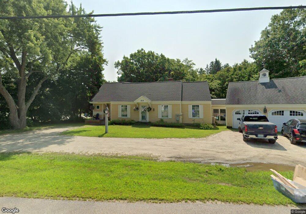 219 S Main St, Newmarket, NH 03857 - photo 1