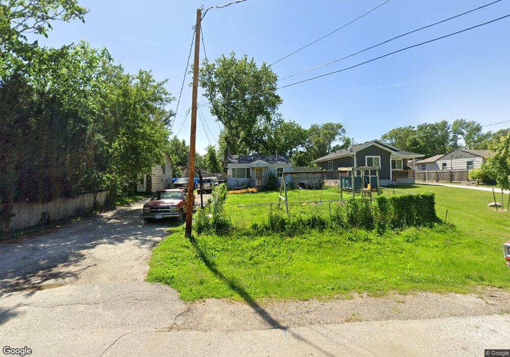 4208 SE 17th St, Des Moines, IA 50320 - photo 1