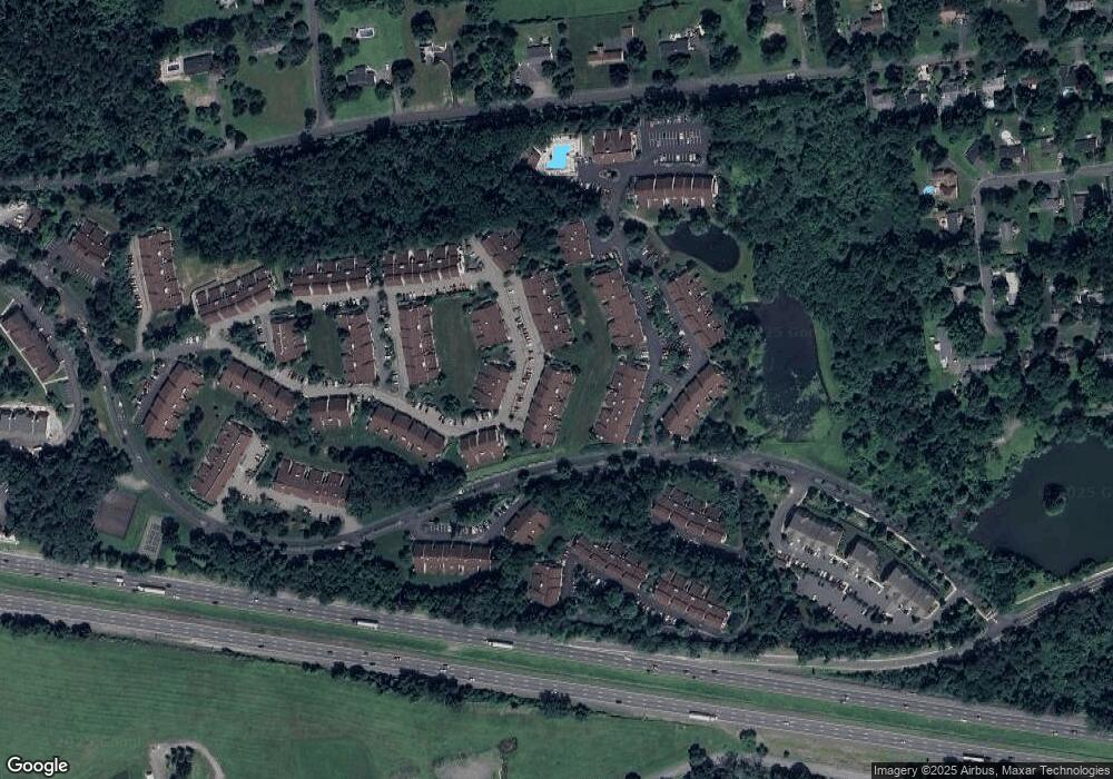 67 Overlook Dr, Clinton, NJ 08809 - photo 1