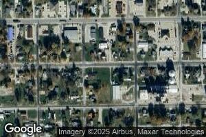 704 W Washington St, Newton, IL 62448