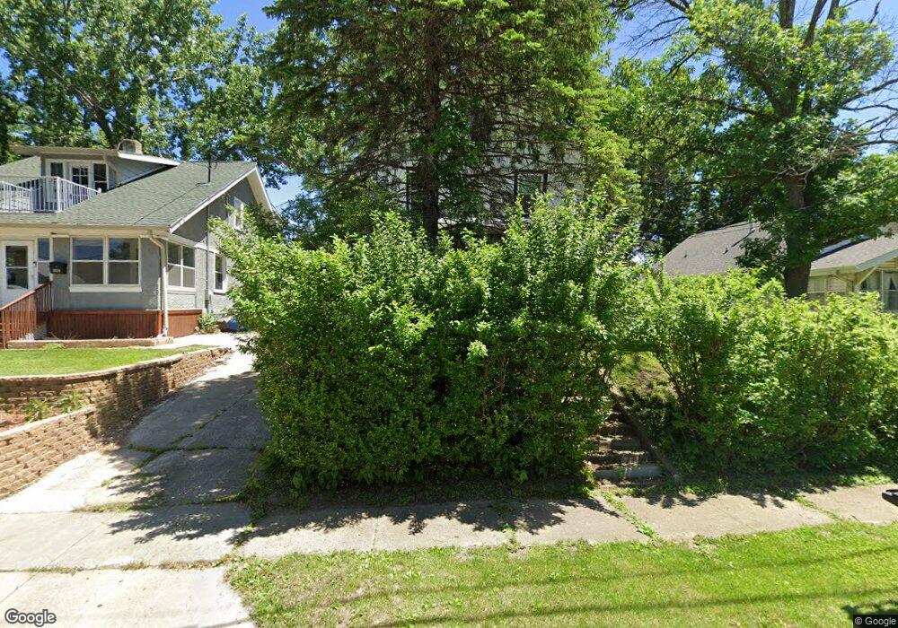 3831 9th St, Des Moines, IA 50313 - photo 1