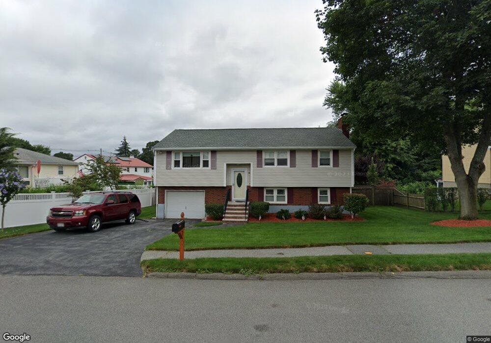 4 Exeter Dr, Woburn, MA 01801 - photo 1