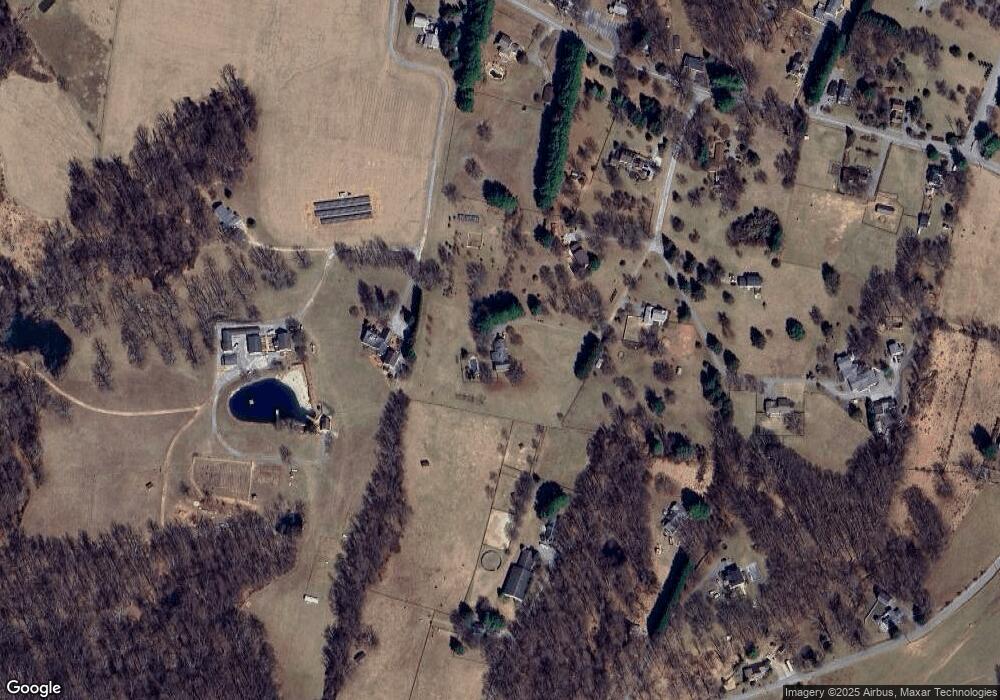 6104 Deer Park Rd, Reisterstown, MD 21136 - photo 1