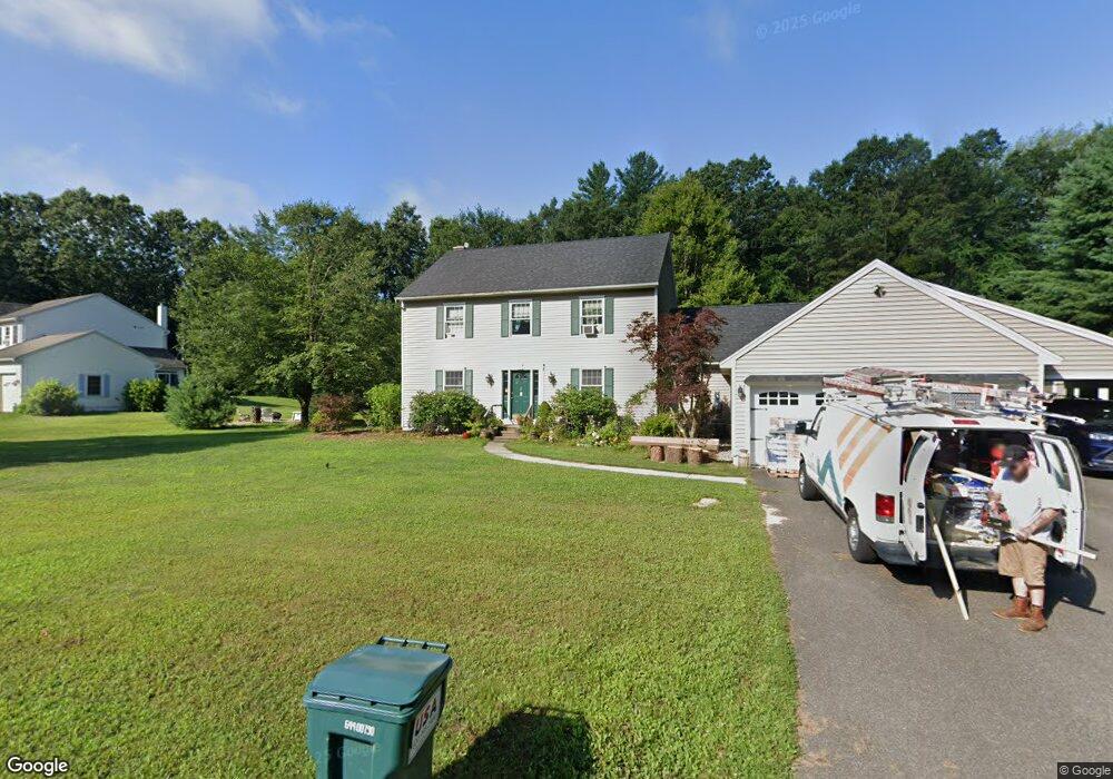 9 Pine Ct, Sunderland, MA 01375 - photo 1