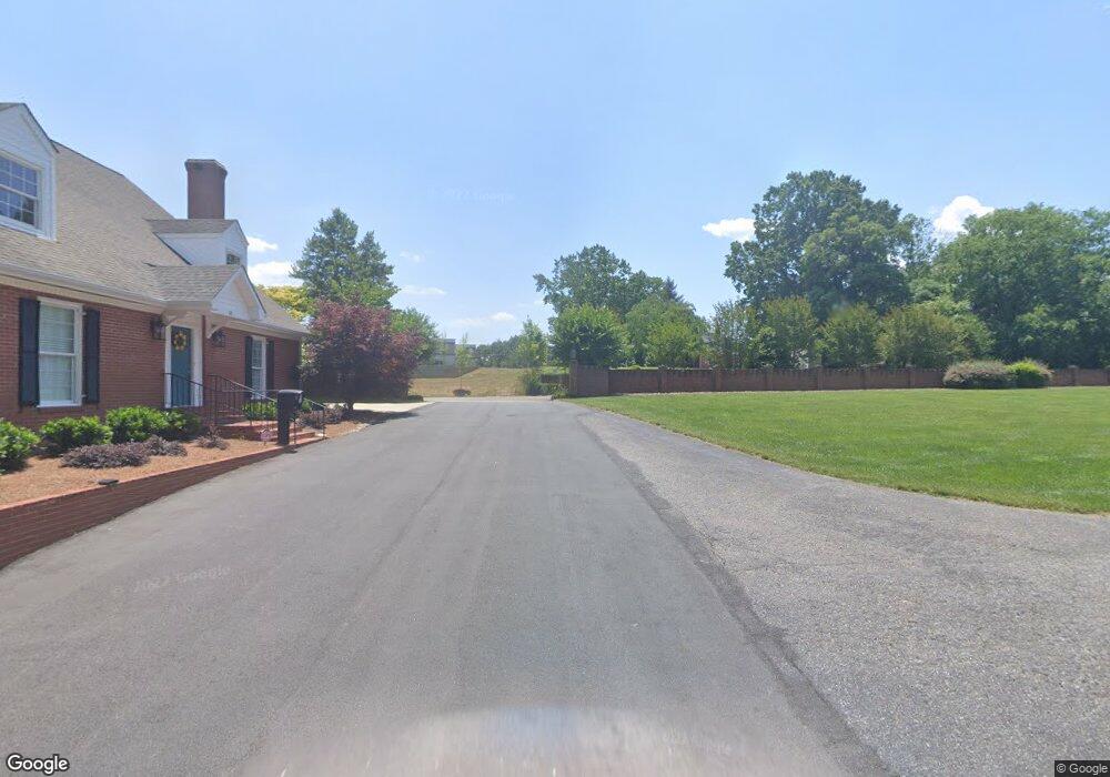 L4 Brookgreen Place unit 4, Statesville, NC 28677 - photo 1