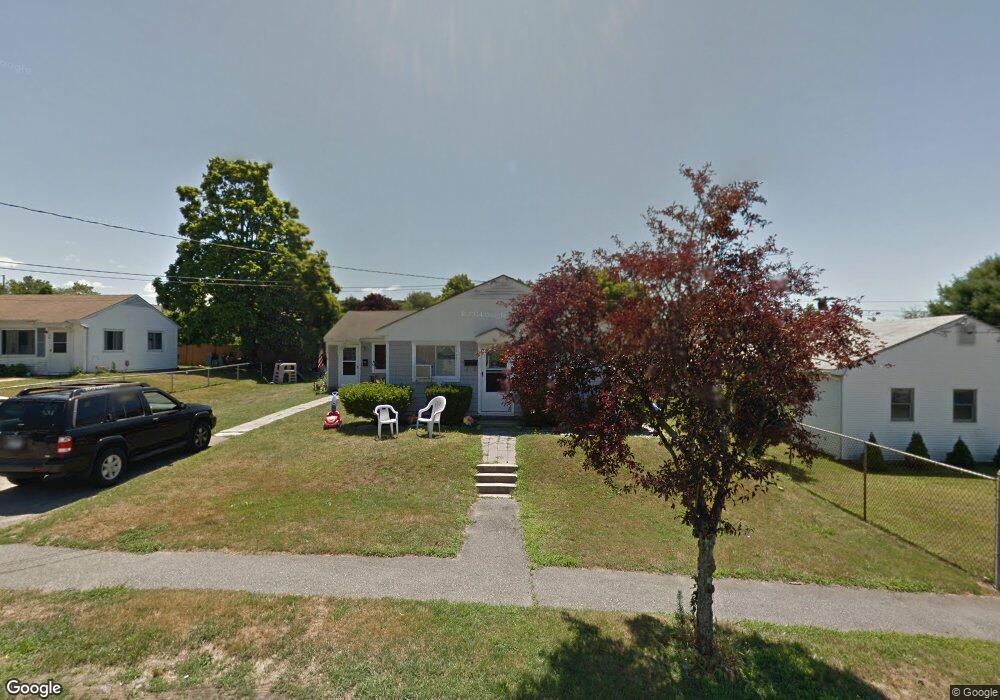 5 Bristol Rd, Middletown, RI 02842 - photo 1