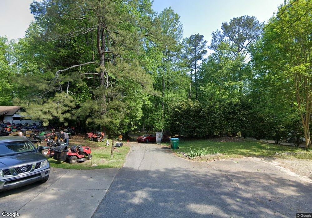 229 Cardinal Dr, Roswell, GA 30075 - photo 1