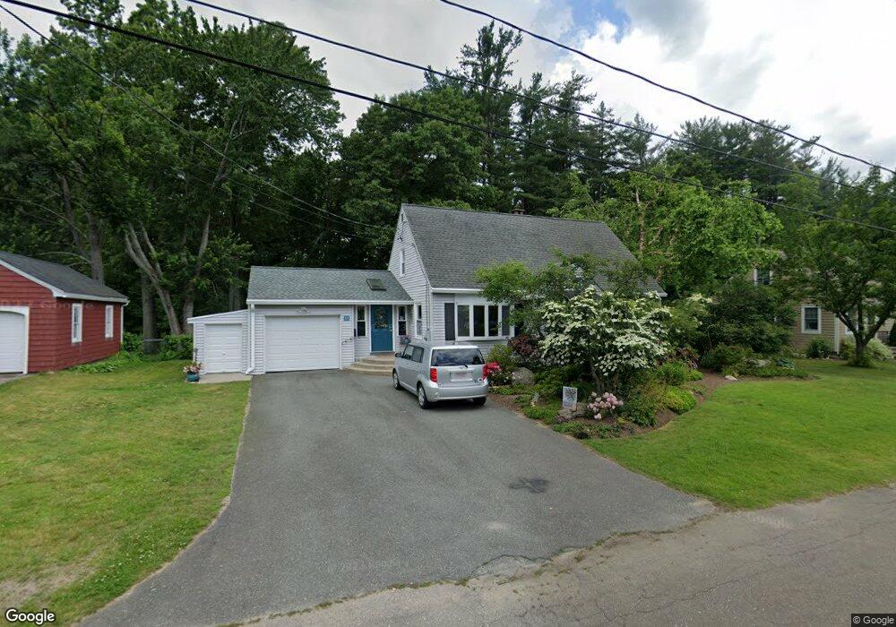 10 Plaza Ave, Easthampton, MA 01027 - photo 1