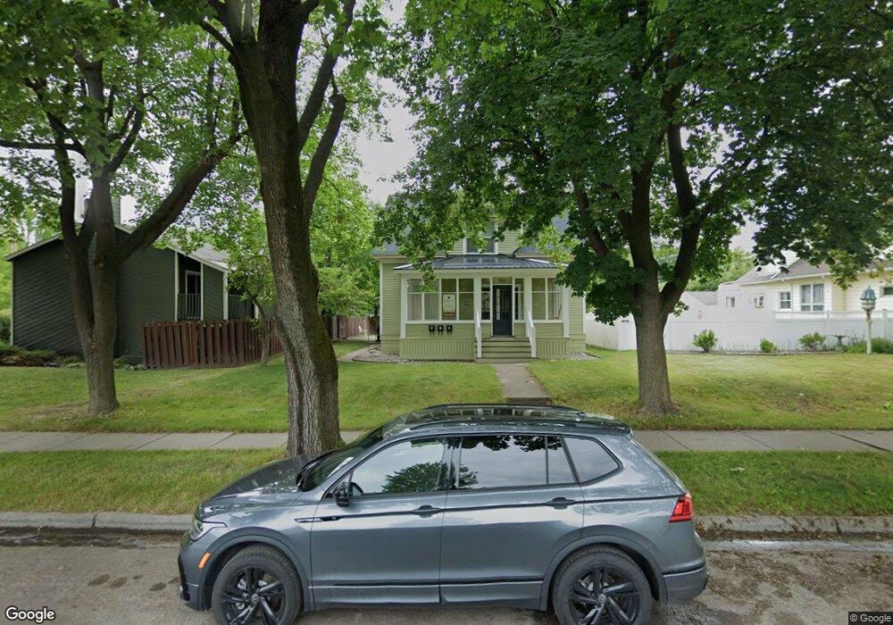 936 1st Ave W, Kalispell, MT 59901 - photo 1