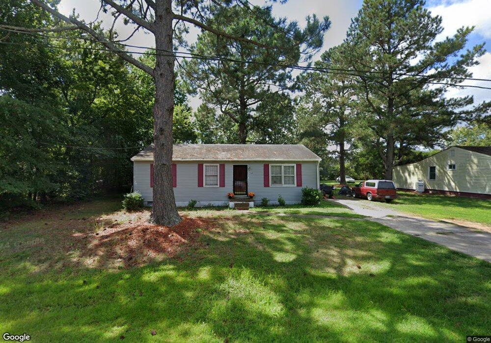 2850 Mattaponi Ave, West Point, VA 23181 - photo 1