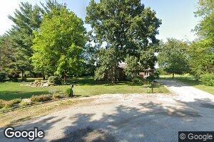 26 Country Club Ln, Arcola, IL 61910
