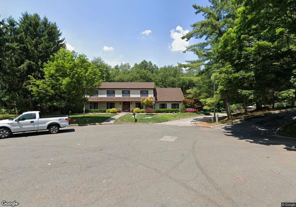 4 Burkhardt Ln, Old Tappan, NJ 07675 - photo 1