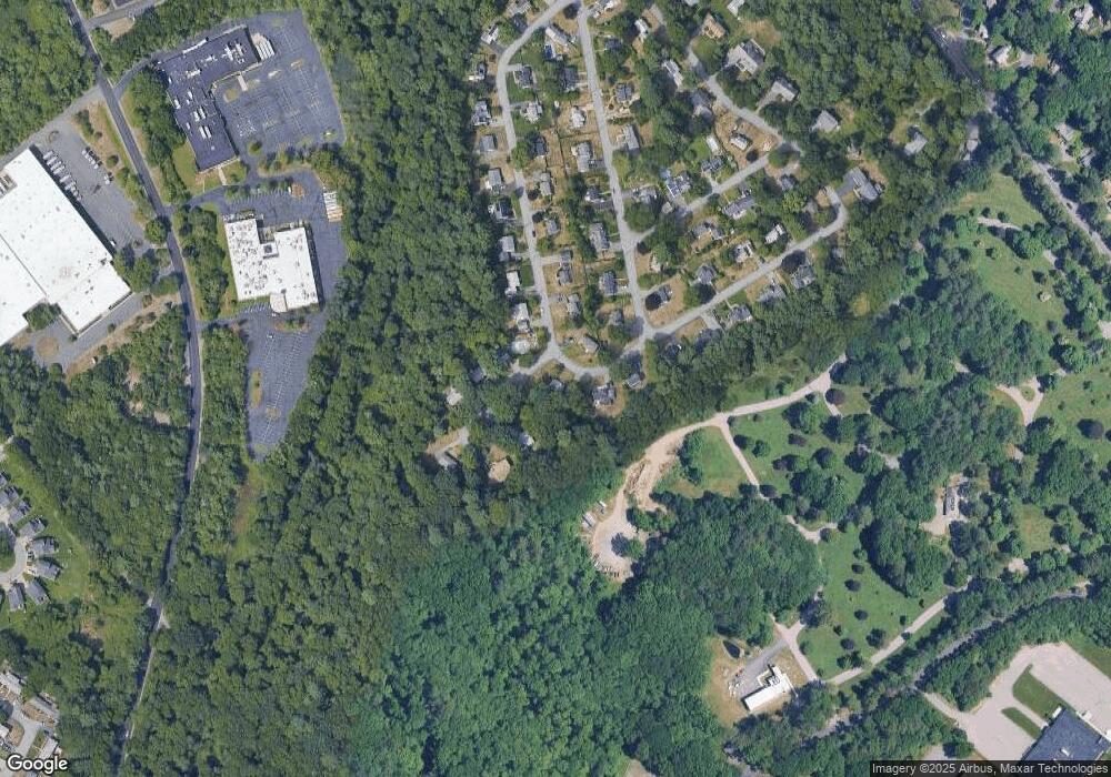 19 Curve St, Bedford, MA 01730 - photo 1