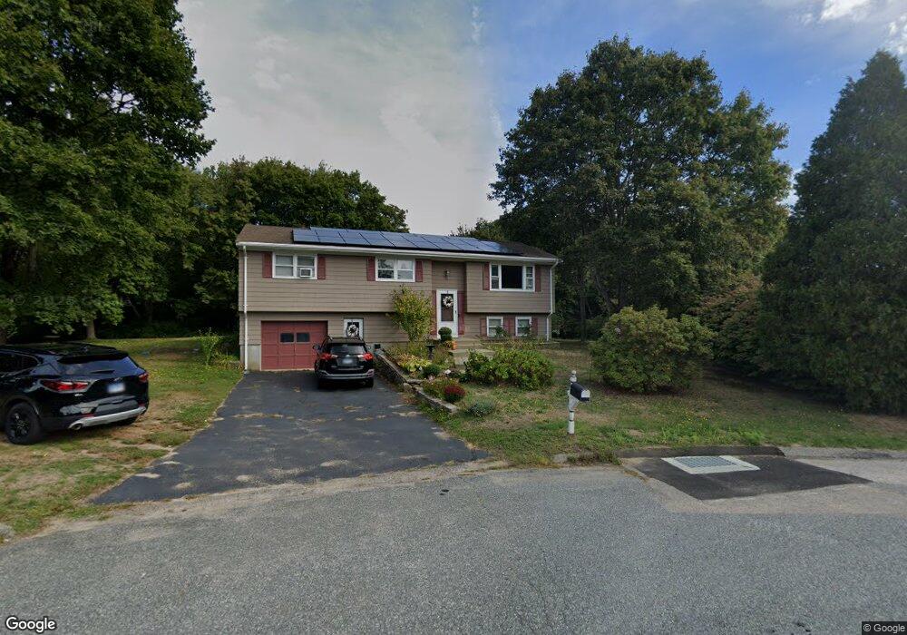 10 Elaine St, Pawcatuck, CT 06379 - photo 1