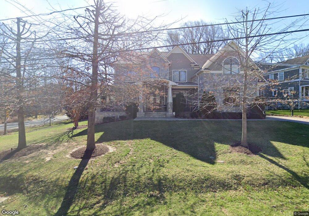1910 Franklin Ave, McLean, VA 22101 - photo 1