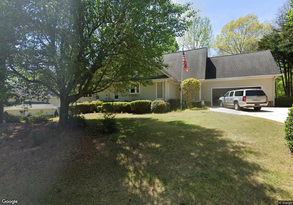 6602 Dartmoor Dr, Flowery Branch, GA 30542 - photo 1