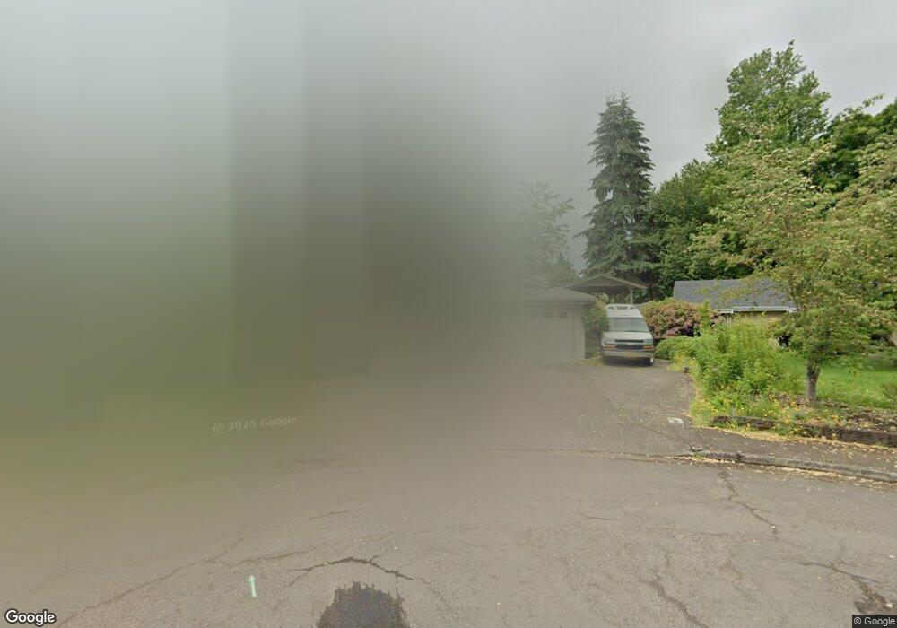 1747 Russet Dr, Eugene, OR 97401 - photo 1