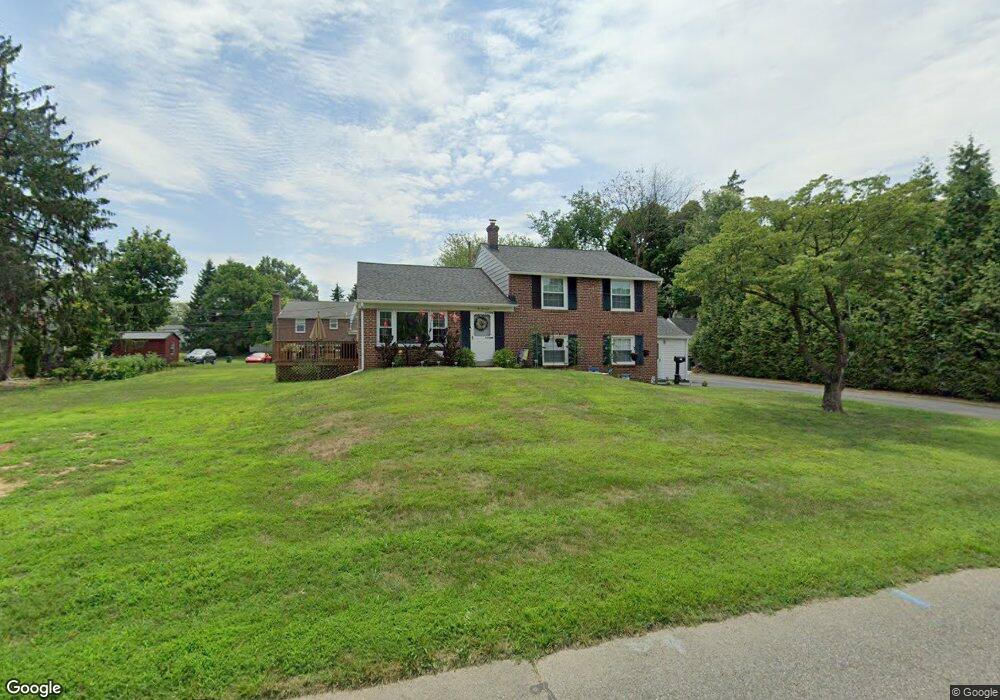 214 Stanford Dr, Wallingford, PA 19086 - photo 1