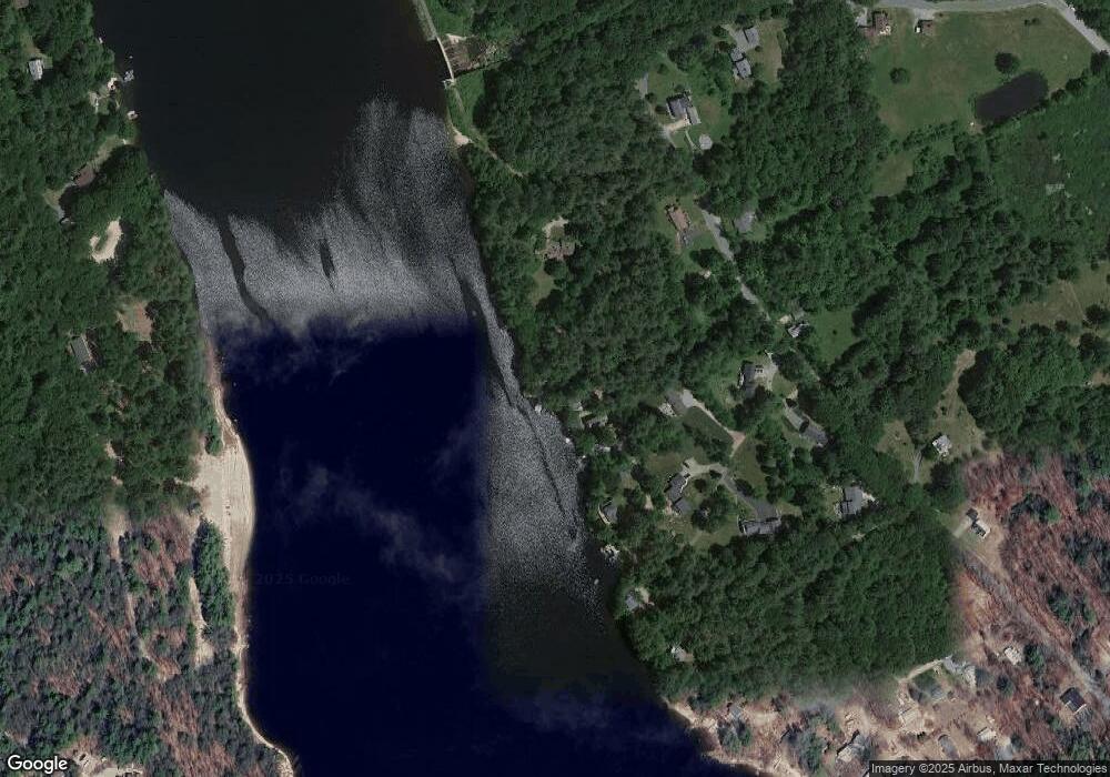 3 Buswell Rd, Hillsborough, NH 03244 - photo 1