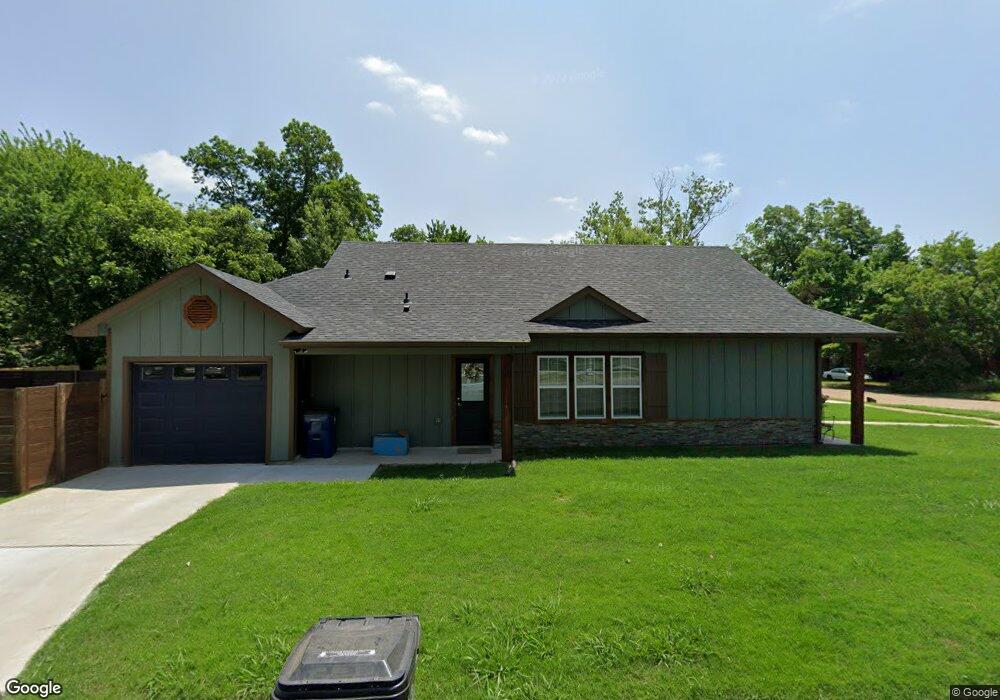 831 W Morgan St, Denison, TX 75020 - photo 1